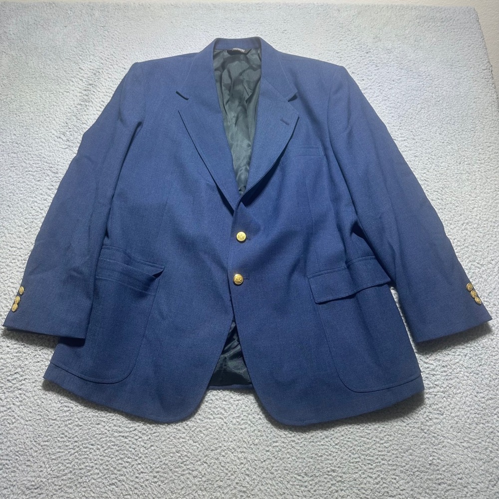 Vintage Stafford Mens 44R Navy Blazer Gold Crest Buttons Wool Blend Made USA